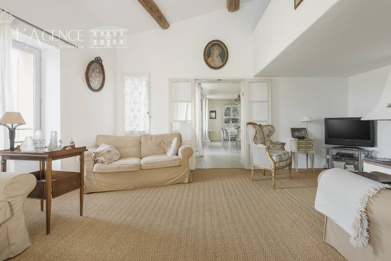 Charmante maison de village Ventabren 6 pièces