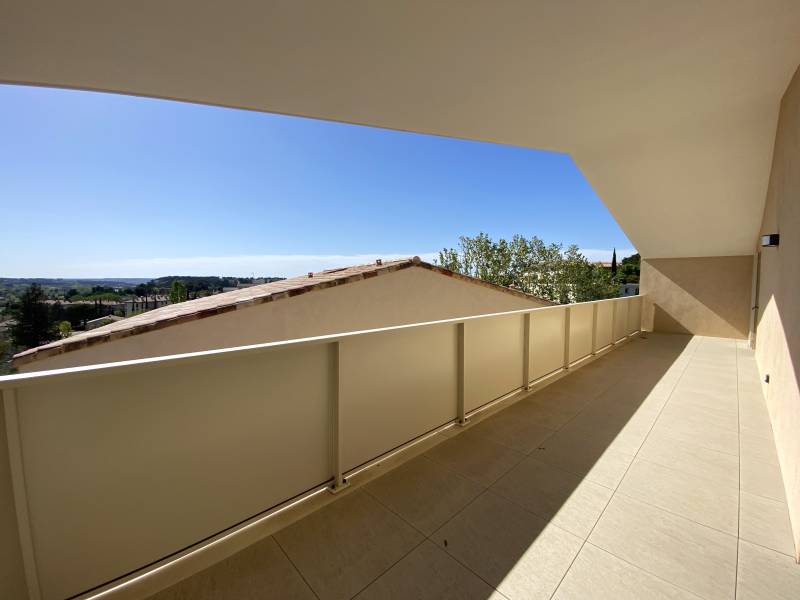 Appartement 4 pièces dans immeuble récent Aix en Provence