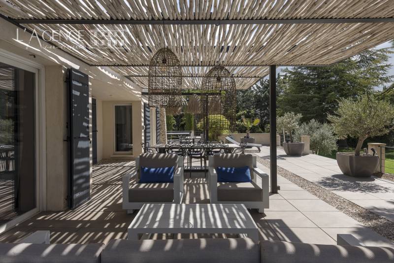 Maison 270m² au calme, a 10min du centre-ville