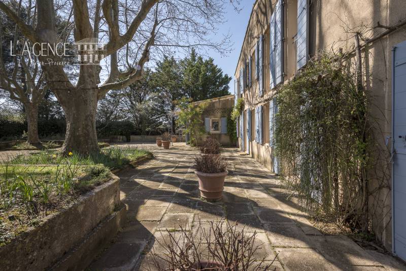 Propriété d’exception de 260 m² sur un domaine d’environ 5 650 m² Aix-en-Provence