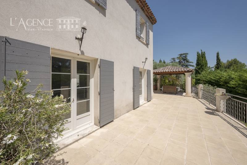 maison familiale de 260 m² aux portes d'Aix en Provence