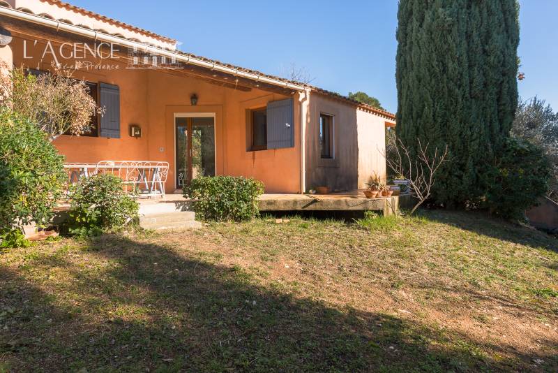 Maison traditionnelle de charme de 173 m² à Eguilles