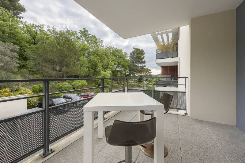 Appartement T2 moderne avec terrasse Venelles