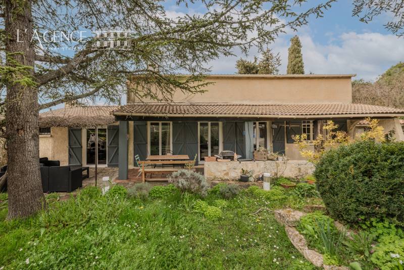 Maison familiale 159 m² à proximité du centre-ville d'Aix-en-Provence