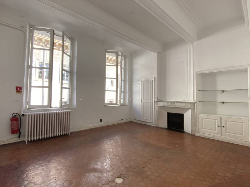 appartement T3 à rénover centre ville Aix en Provence