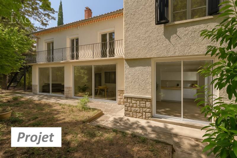 Maison Aix sud avec grand potentiel 207 m2 sur parcelle de 1058 m2